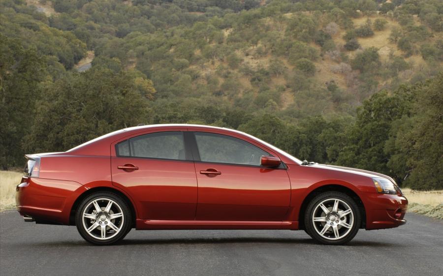  Mitsubishi Galant 2009 года  (фото 12 из 98)